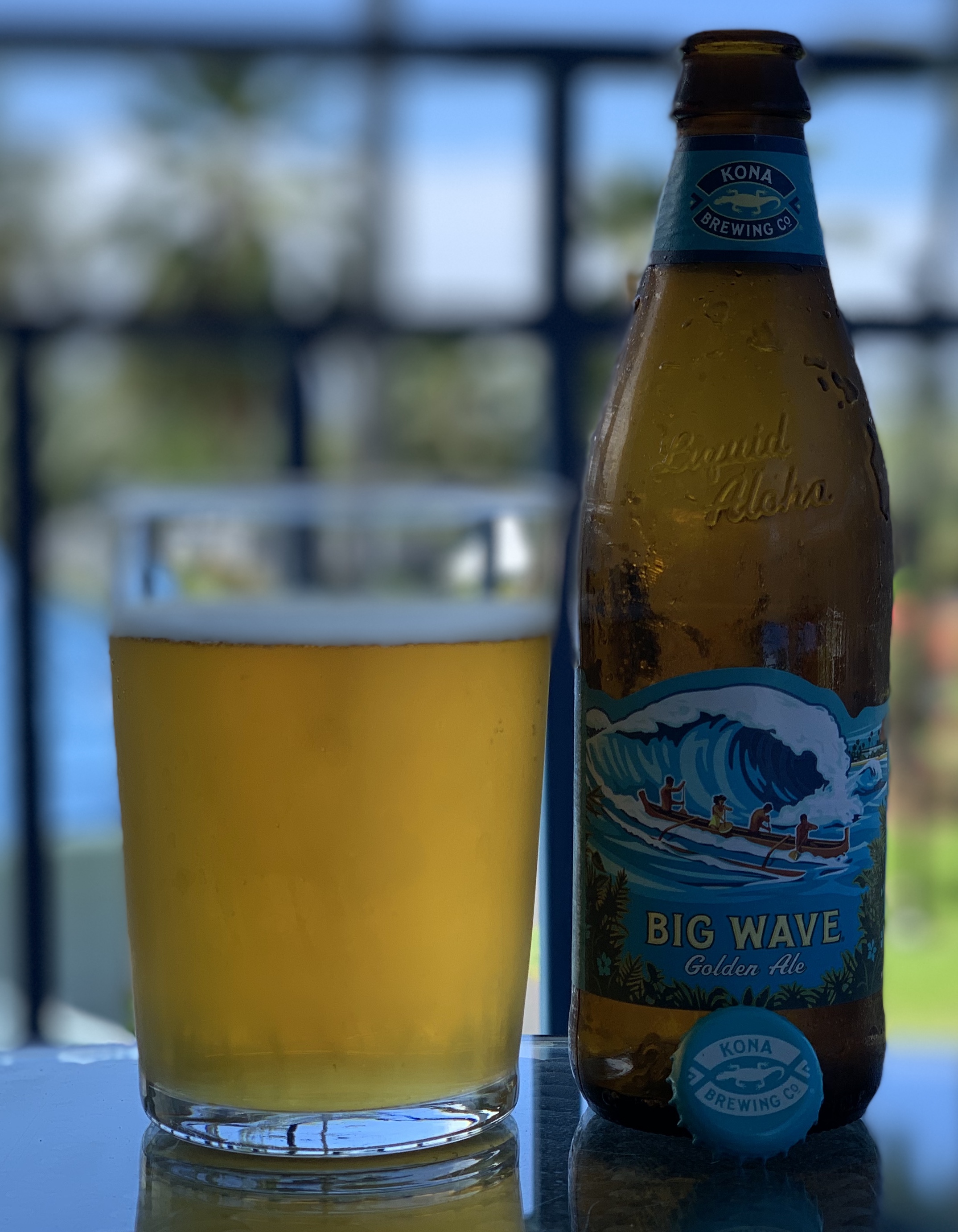 kona-brewing-company-big-wave-golden-ale-at-4-4-abv-21-ibu